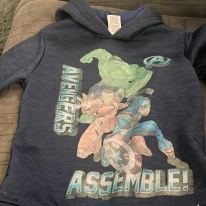 Boys hoodie size 7 in good condition